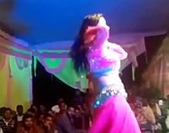 Unshod dance Indian arkestra