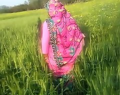 Indian Shire Bhabhi Outdoor Sex PORN IN HINDI