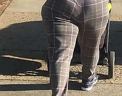 Jiggly thick indian butt. Im there be worthwhile for more