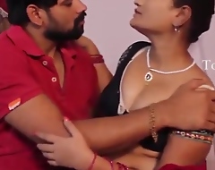 desimasala.co - Sashi aunty boob grab added to seductive romance nearby neighbour
