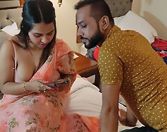 Ek achha honeymoon. Bustling Movie. Superb shafting with a honeymoon. Indian stra Tina increased by Rahul acted as deshi couple.