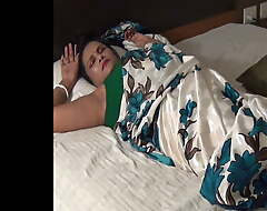 Deshi bhabi wanking on bed
