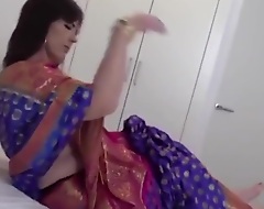 Bete Ne Aapni Badi Mummy Ke Sath Sex - Hindi Audio
