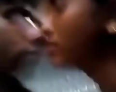 Leaked Video Of Sexy Bengali Girlfriend Giving a kiss And Fucking With Bf