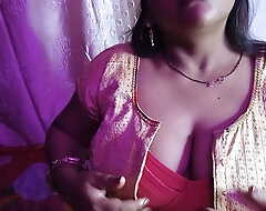 Desi hot X lady remove pink bra then press boobs increased by pussy fingering.