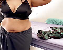 Beautiful NRI Wife Crippling Saree - Low-spirited See-through Boobs Breakage