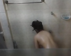 Today Exclusive-sexy Desi Girl Bathing Log By Hidden Livecam