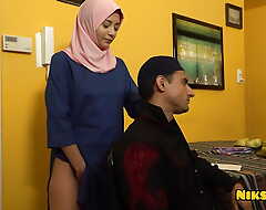Abnormal Muslim Teen Girl acquires her Ass Fucked apart from her Bhaijaan