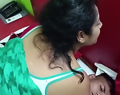 Hot Kamwali Bhabhi Bonking With With Discernible Hindi Audio With Young Old bean