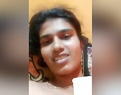Today Exclusive- Sexy Desi Girl Showing Will not hear of Confidential And Pussy On Video Call Fixing 4