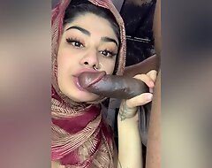 Well-endowed Pakistani Slut Rough Blow