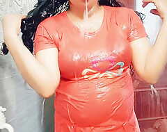 Bathing video of make an issue of superb Bhabhi of Bangladesh. Satisfied helter-skelter toys.