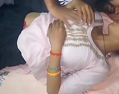 Indian Sexy Stepmom Caught Overwrought Stepson To the fullest Talking To Her Boyfriend