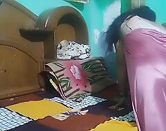 Indian slutty wife beautiful low-spirited lass husband with the addition of sex enjoy very good low-spirited lass