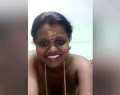 Horny Tamil Aunty Corps Her Cloths