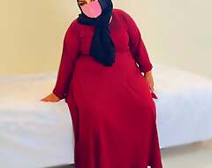 Fucking a Chubby Muslim mother-in-law wearing a white-hot burqa & Hijab (Part-2)
