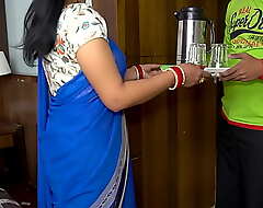 Indian Bhabhi Seduces Hotel Worker Brat Be required of Sex With Clear Hindi Audio