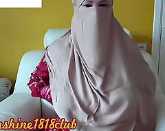 Arab muslim in hijab big boobs big ass mummy October 15th