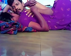 Indian Wife Lips Kissing Skimp