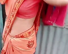 Newly married cooky was fucked by will not hear of husband's brother up midnight, desi bhabhi carnal knowledge pellicle up hindi rare