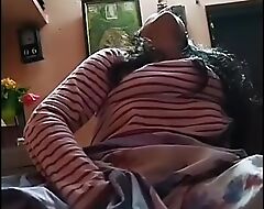 Desi indian girl shows body and will not hear of untidy pussy