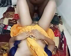 Indian Desi Sexy Bhabi Ki Chudai Ka Viral MMS Video