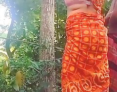 Sexy Bhabhi gets hot for sex in brother in law, alfresco village sex, clear Hindi voice