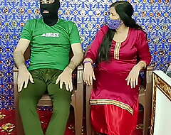 Beautiful Indian Desi Bhabhi Plugged up me jerking off in Doctor waiting room
