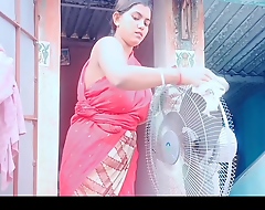Desi Village Bhabhi Beside Bathroom (cheating Wife Amateur Homemade Wife Tamil 18 Year Superannuated Indian Unc