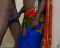 Indian desi aunty secretly making love with young people