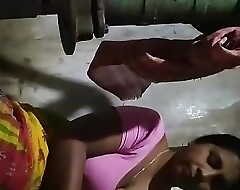 Indian hot girl bathing video full open