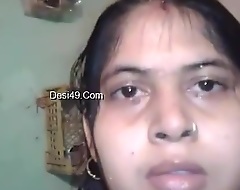 Today Exclusive- Desi Bhabhi Record Her Bathing Flick