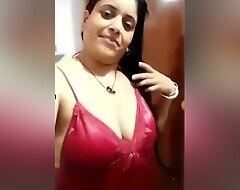 On occasion Exclusive- Sexy Desi Boudi Showing Their way Boobs Increased by Pussy