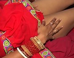 Indian Young Bhabhi Sucking Gender Involving Suitor